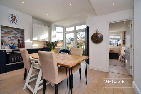 3 bedroom semi-detached house for sale, Brinkley Road, Worcester Park, KT4