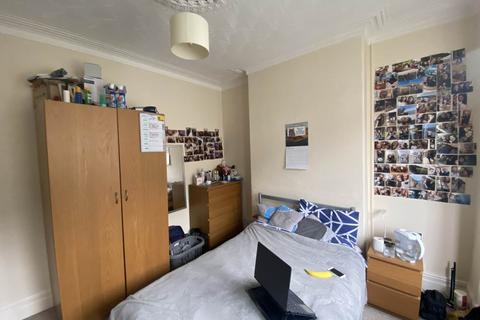 4 bedroom terraced house to rent, Glenroy Street, Roath, Cardiff