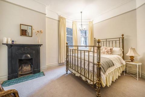 2 bedroom flat for sale, Ranelagh Gardens, London W6