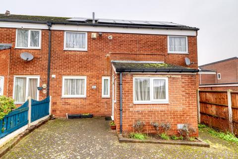 3 bedroom semi-detached house for sale, Northumbria Close, Worksop, S81