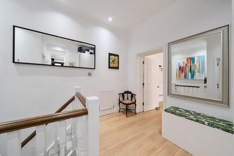 Flat 1, Royal Court, 56 Bugle Street, Southampton, SO14 2DX