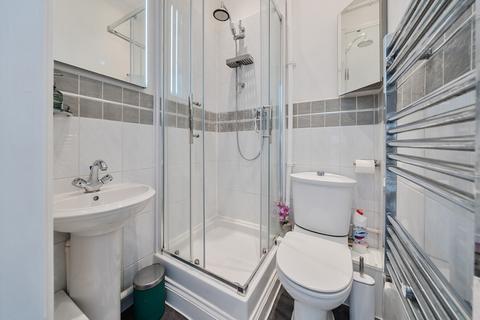 Flat 1, Royal Court, 56 Bugle Street, Southampton, SO14 2DX