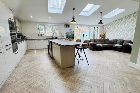undefined, Aber Road, Cheadle SK8
