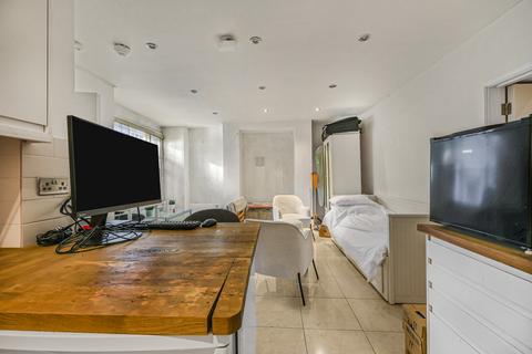 Studio for sale, Girdlers Road, London W14