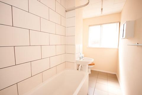 1 bedroom flat for sale, London Road, ME10 1NF