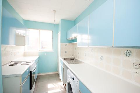 1 bedroom flat for sale, London Road, ME10 1NF