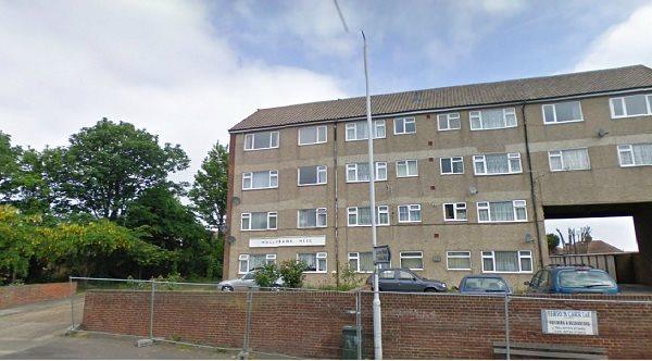 Spacious 1 Bedroom Apartment, Cash Buyers Only as