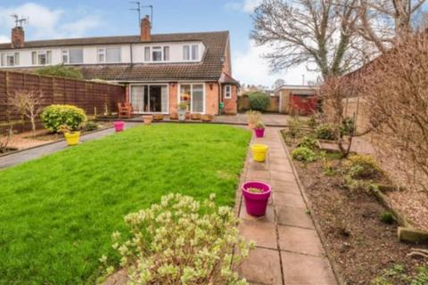 4 bedroom terraced house to rent, Stains Close, Waltham Cross, Hertfordshire, EN8