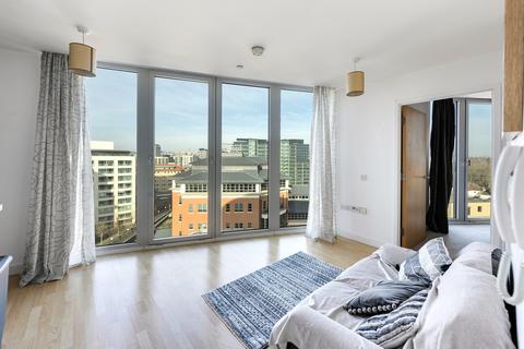 1 bedroom flat to rent, The Eye, Glass Wharf, BS2