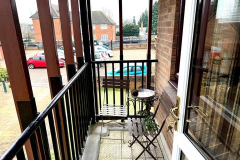 2 bedroom apartment for sale, Pond Farm Close, Duston, Northampton,  NN5 6JQ