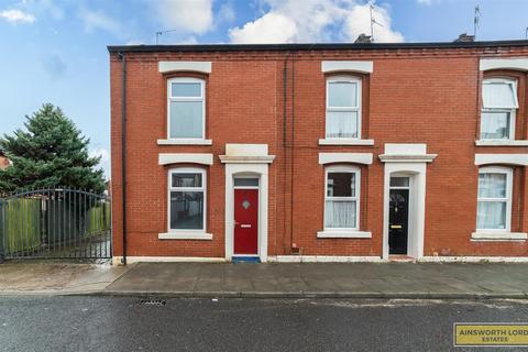 2 bedroom end of terrace house to rent, Suffolk Street, Mill Hill, Blackburn