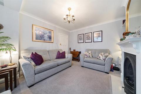 3 bedroom semi-detached house for sale, South Way, Bognor Regis