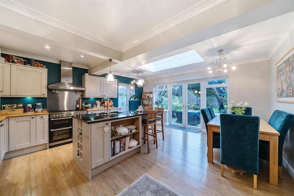 Kitchen/Family Room
