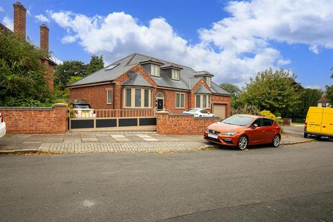 5 bedroom detached house for sale, Park Hill Drive, Aylestone, Leicester