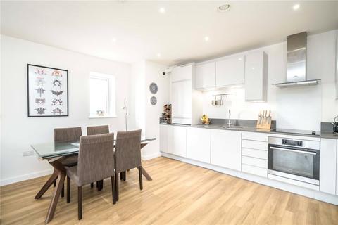 2 bedroom apartment for sale, London W3