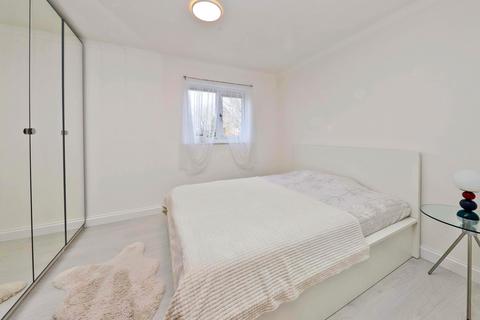 57 Ryeland Close, West Drayton, UB7 8AU