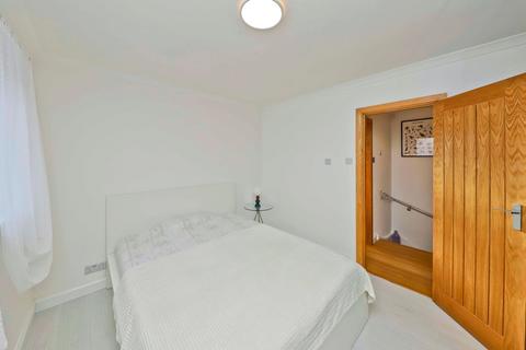 57 Ryeland Close, West Drayton, UB7 8AU