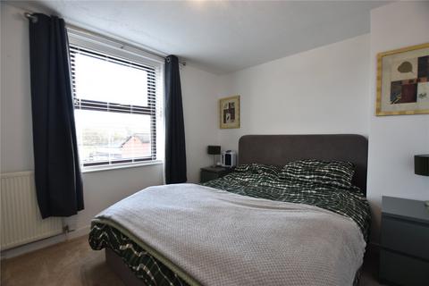 69 Fir Lane, Royton, Oldham, OL2 6TF