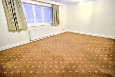 1 bedroom ground floor flat to rent, Wick Drive, Wickford