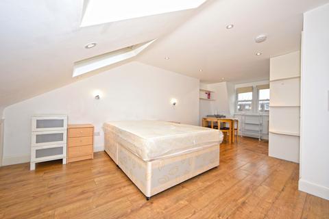 4 bedroom terraced house to rent, Larnach Road,  London, W6