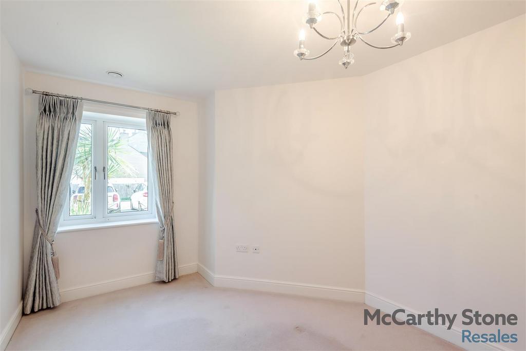 8642353-interior09.jpg