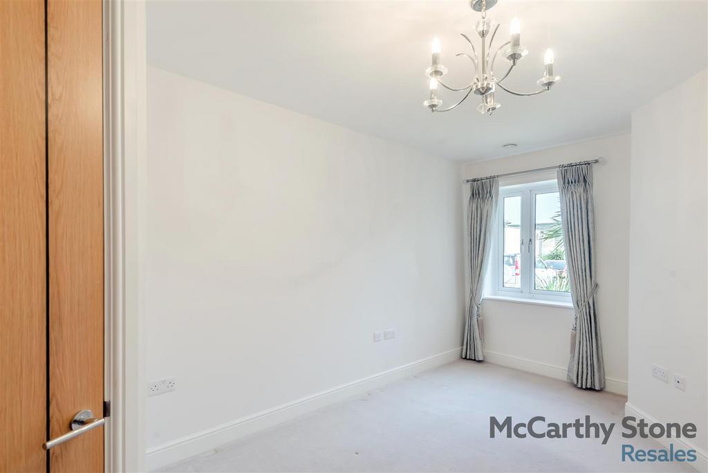 8642353-interior07.jpg