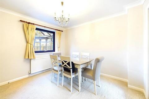 4 bedroom detached house for sale, Maywater Close, South Croydon