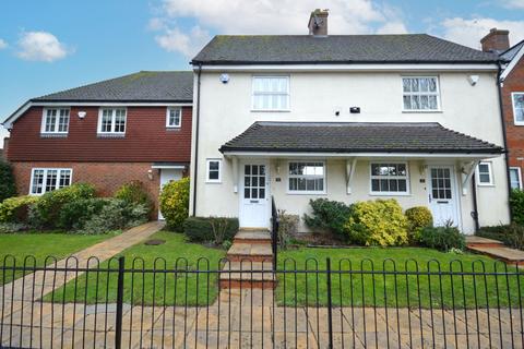 3 bedroom terraced house for sale, London Road, Aylesbury HP22