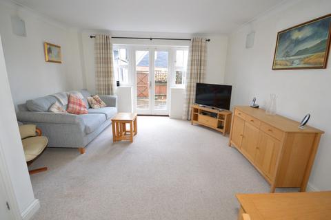 3 bedroom terraced house for sale, London Road, Aylesbury HP22