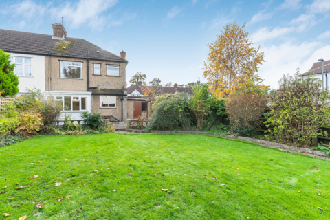 3 bedroom property for sale, Ernest Close, Beckenham