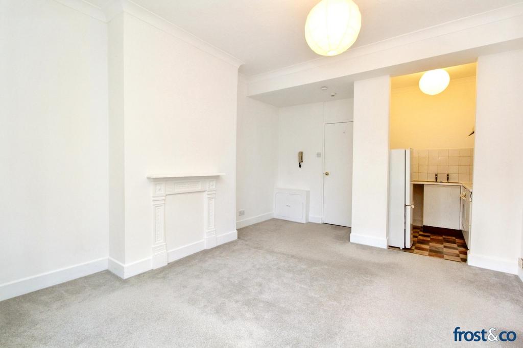 Lounge to Kitchen