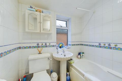 58 Beech Avenue, Northampton, NN3 2JG