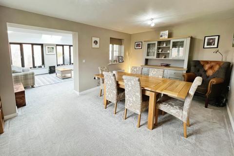 20 Honeysuckle Way, Sowerby, Thirsk, YO7 3SH