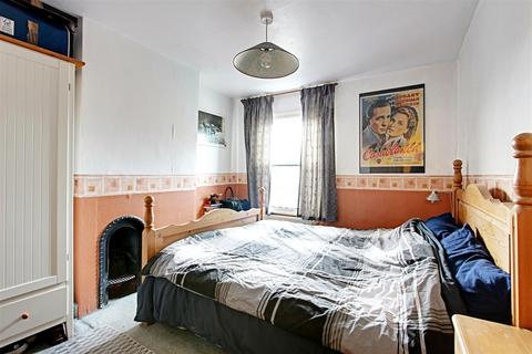 undefined, Charles Street, Tring