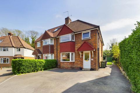 4 bedroom house to rent, Beech Grove , Guildford, Surrey