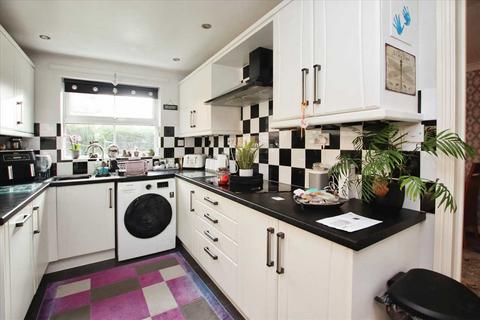 4 bedroom detached house for sale, Baker Crescent, Lincoln