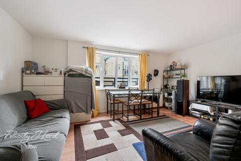 1 bedroom apartment for sale, Locksons Close, London