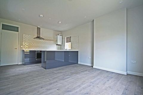 2 bedroom flat to rent, Denbigh Road, London W13