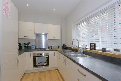 2 bedroom terraced house for sale, Broome Place, Coton Hill, Shrewsbury