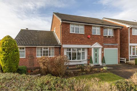 1 Fernhurst Crescent, Mirfield, WF14 9TE