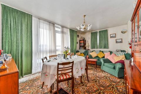 3 bedroom flat for sale, Braithwaite Tower, Little Venice, London, W2