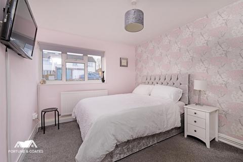 55 Tithelands, Harlow, CM19 5NB