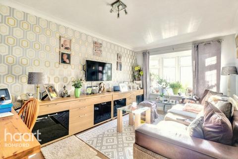 undefined, Pitcairn Close, Romford, RM7 8AH