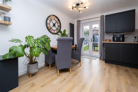 8 Lindridge Close, Herne Bay, CT6 7TD