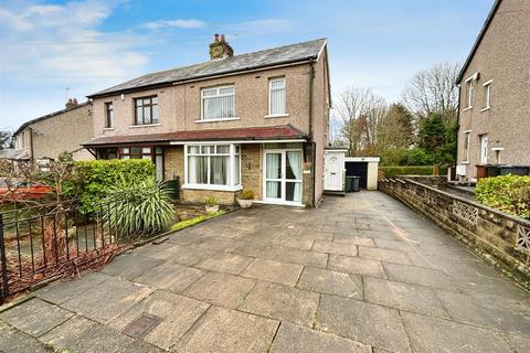 3 bedroom semi-detached house for sale, Willowfield Crescent, Bradford BD2