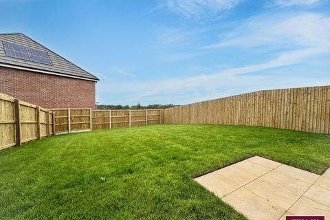 4 bedroom detached house for sale, Swn Y Mor, Gronant Road, Prestatyn, Denbighshire  LL19 9HP