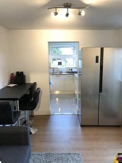 1 bedroom in a house share to rent, Masons Avenue, Harrow HA3