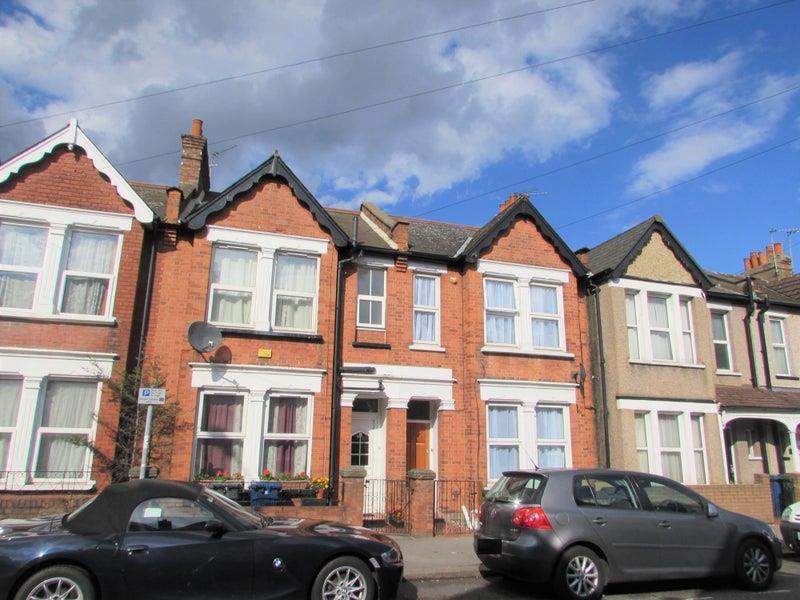 Room 1 - 89 masons avenue - outside.jpg