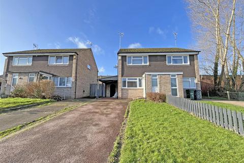 2 bedroom semi-detached house to rent, Wheatley Drive, Carlton NG4