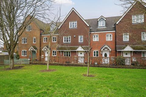 3 bedroom terraced house for sale, Redland Avenue, Tunbridge Wells, TN4